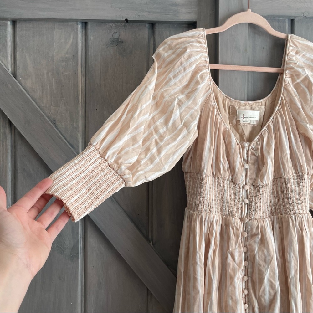 Elegant Cream Maxi Dress - Picture 4 of 14